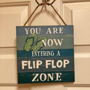 wood  flip flop sign